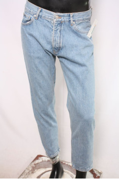 Джинсы