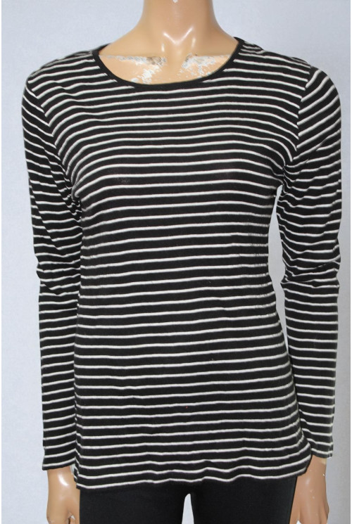 Футболка на довгий рукав