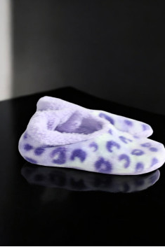 Кімнатні тапочки