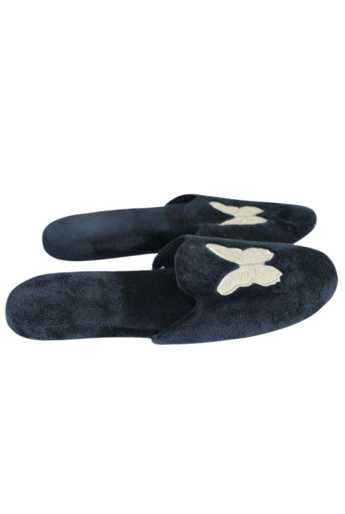 Кімнатні тапочки