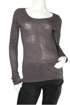 Футболка на довгий рукав